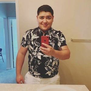 Meet your Posher, Adrian